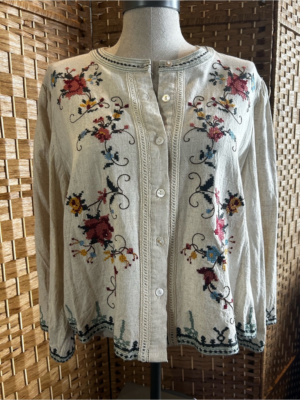 Solitaire Embroidered Linen Blend Boho Peasant Blouse Large Cottagecore Top